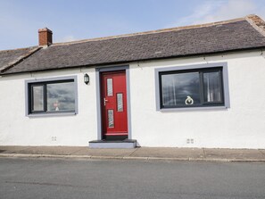 Cottage | Interior - 2 Whiterow (Annan)