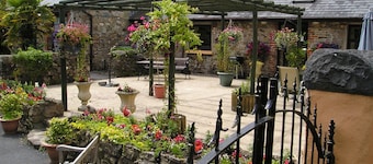 Stoney Cottage