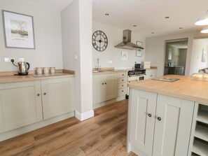 Cottage | Interior - West Farm (Great Yarmouth)