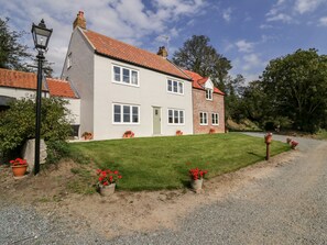 Exterior - West Farm (Great Yarmouth)