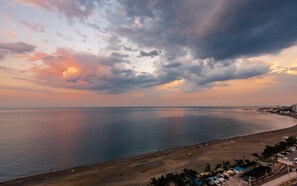 Beach/ocean view - Brown Dot Hotel Jungja Beach (Ulsan)