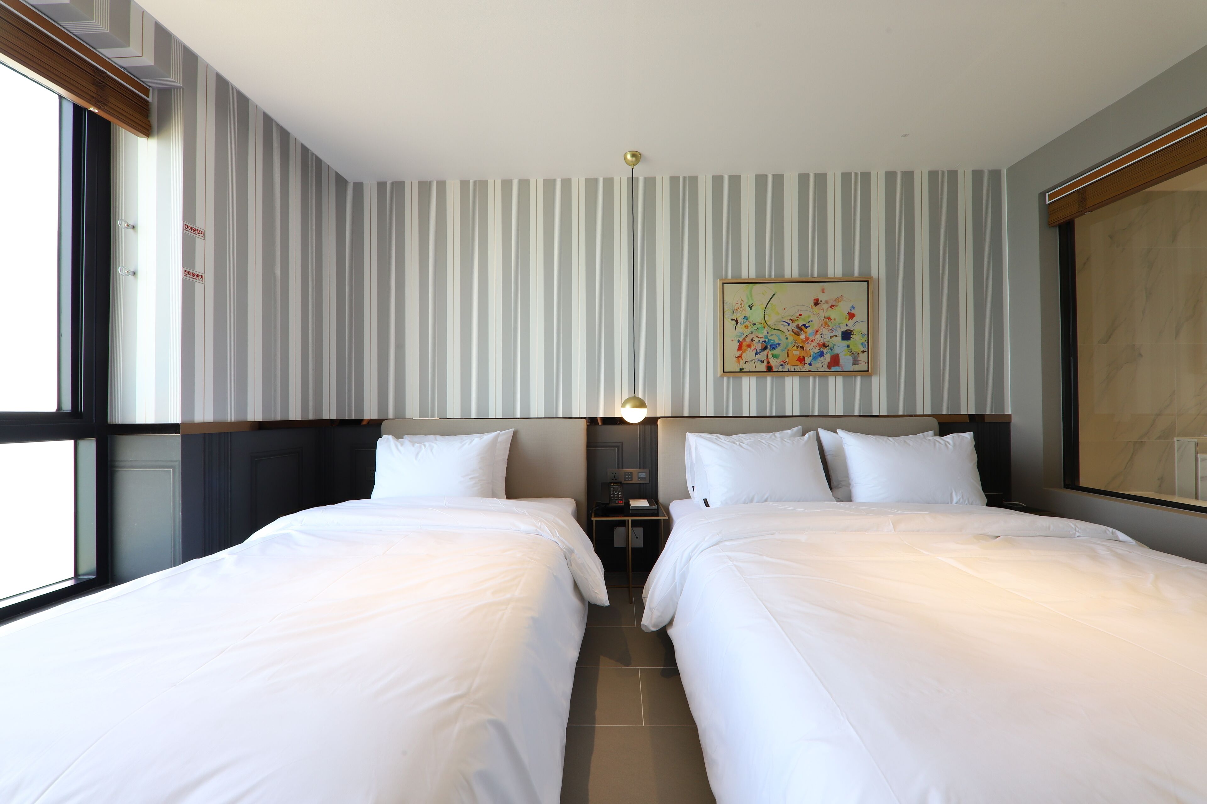 twin room | free wifi, bed sheets