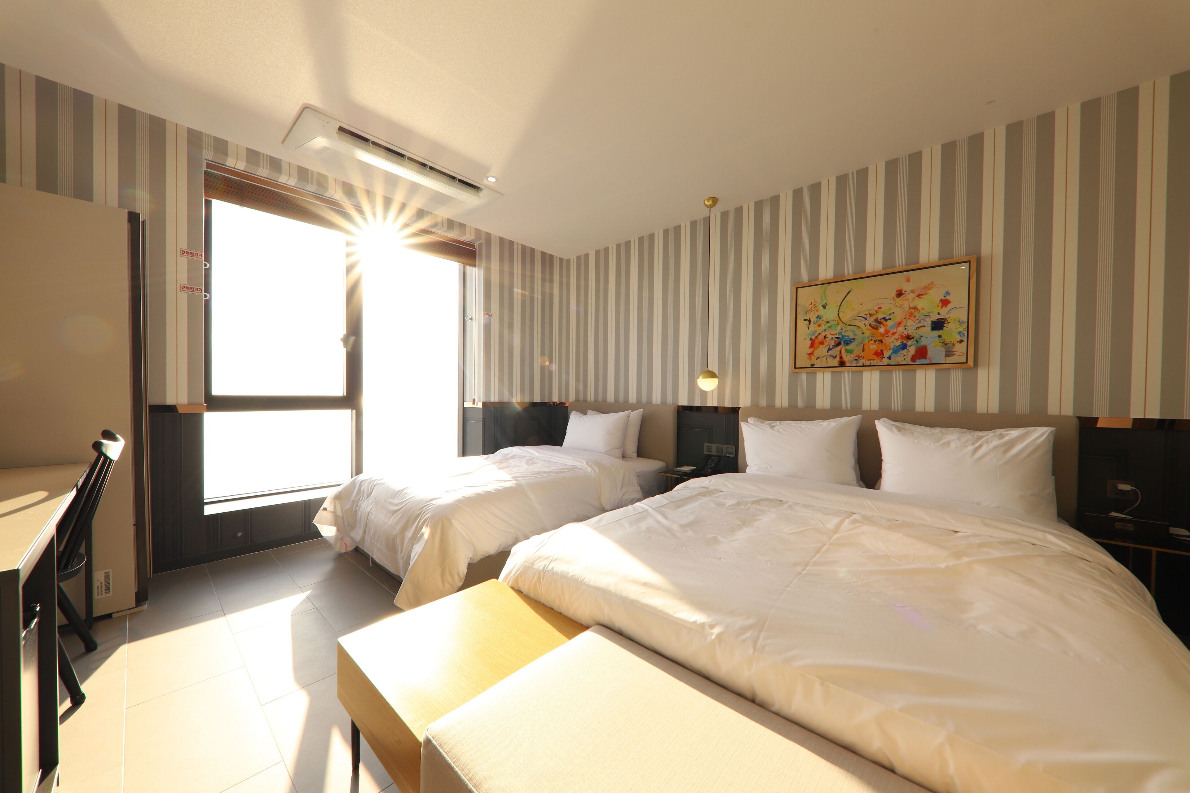 twin room | free wifi, bed sheets