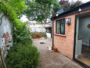 Cottage | Interior - 2 Ashby Place (Chester)