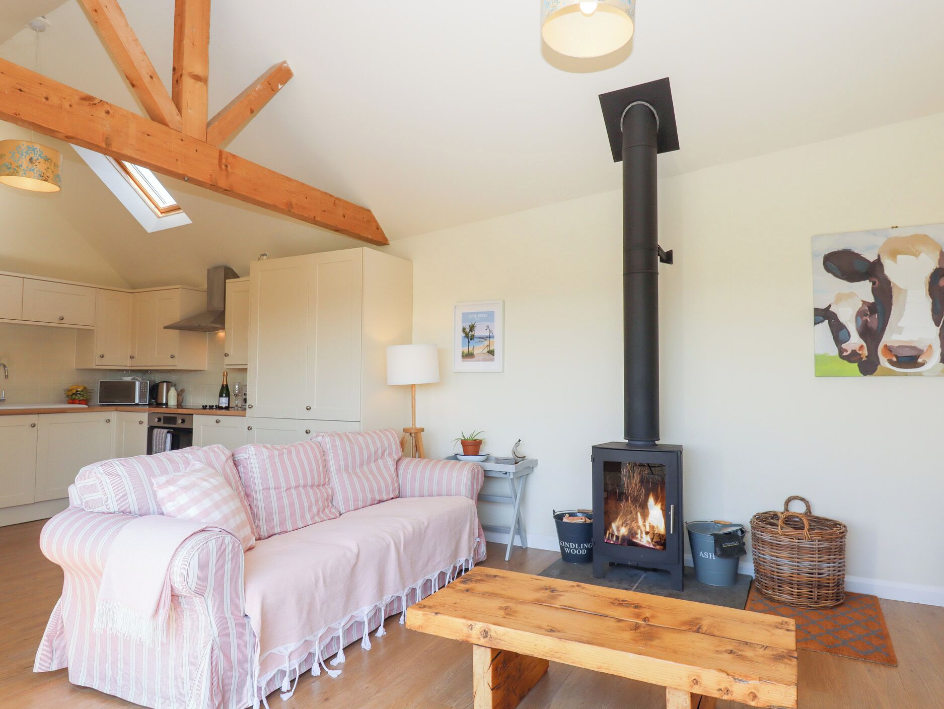 Cottage | Living area