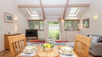 Cottage | Living area