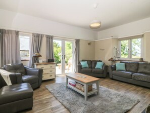 Cottage | Living area - Tyn Morfa (Pwllheli)