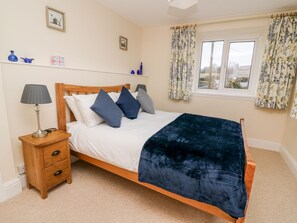 Interior - Gwynfa (Newcastle Emlyn)