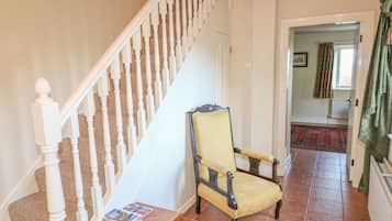 Cottage | Ruang keluarga