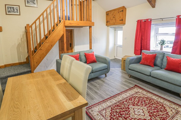 Cottage | Interior