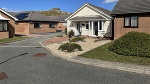 Cottage | Front of property - Seagull Cottage (Holyhead)