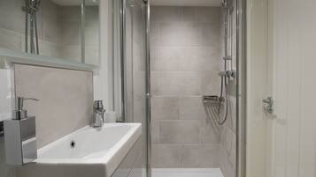 Cottage | Bathroom | Hair dryer