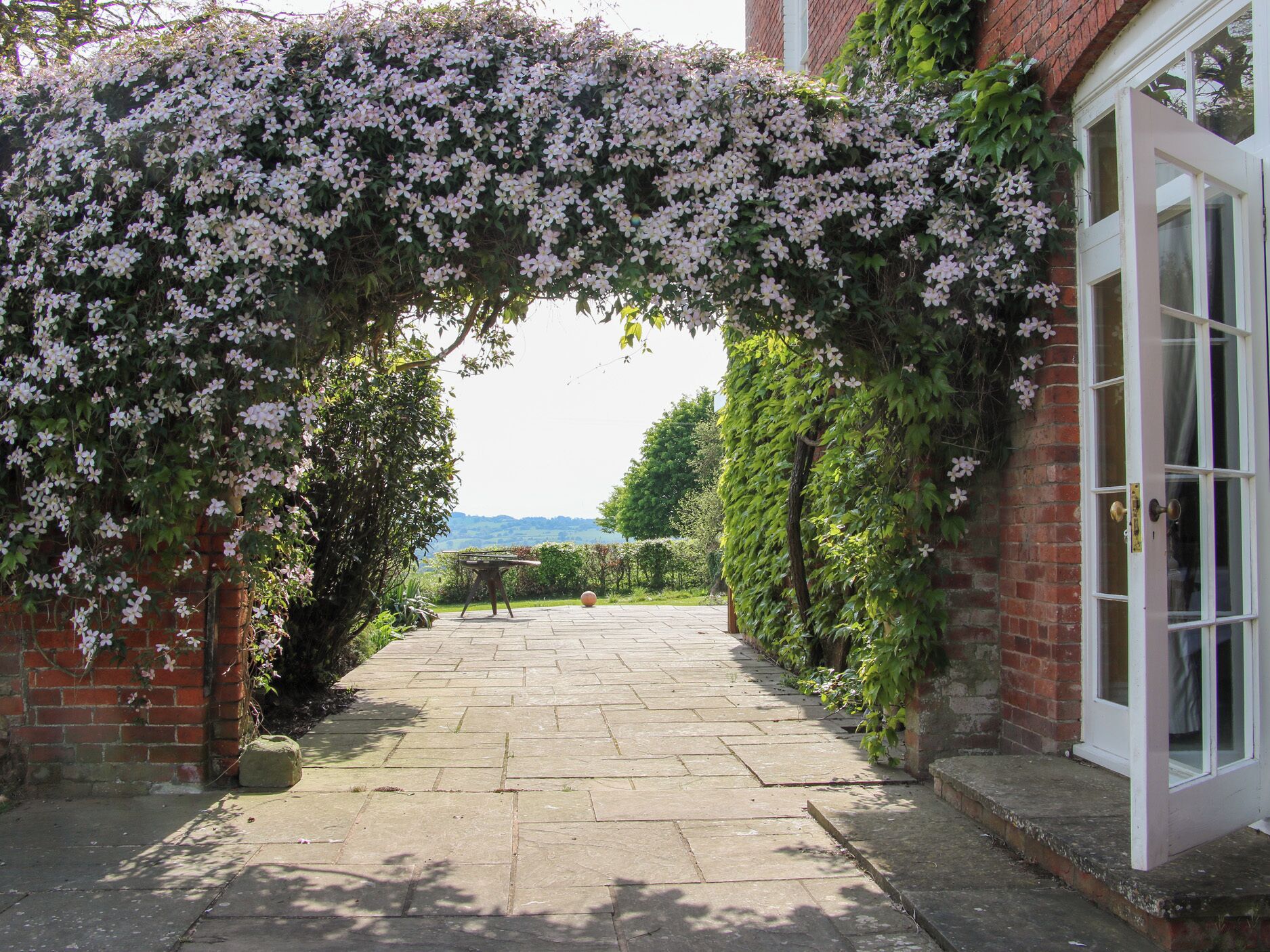 Cottage | Property grounds