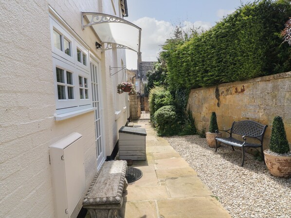 Cottage | Interior - Blundell's Cottage (Broadway)