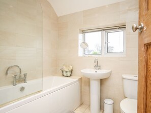 Cottage | Bathroom - Afallon (Pwllheli)