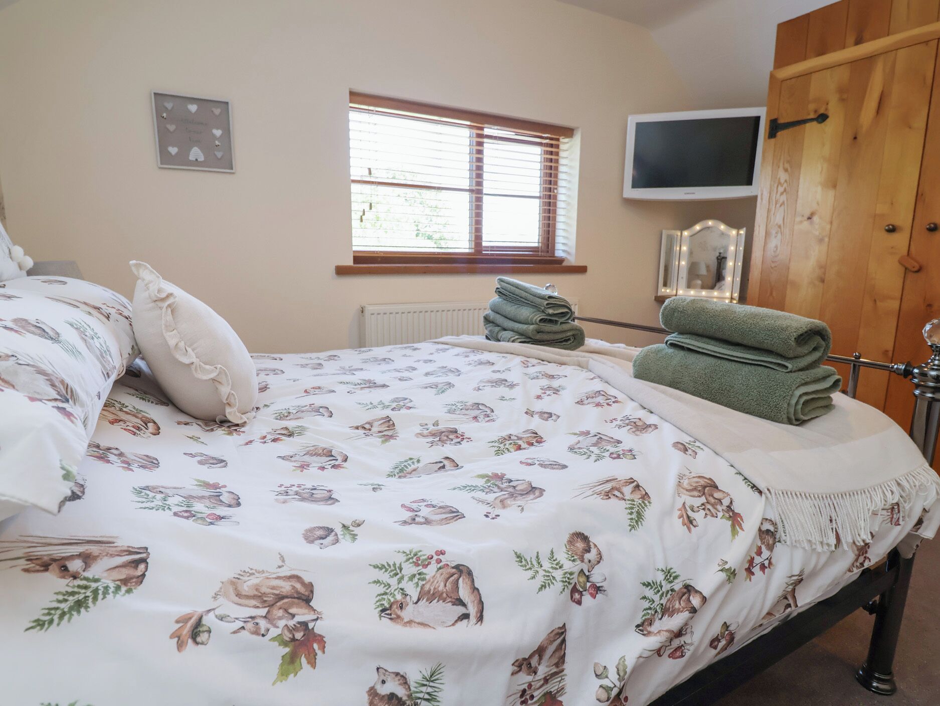 Cottage | Interior