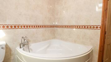 Casa de campo | Baño | Regadera y secadora de cabello