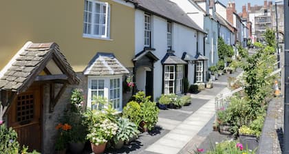 Alders View Coach House