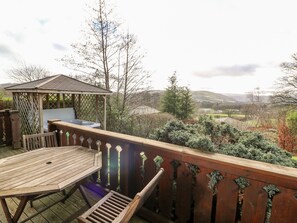 Cottage | Balcony - Valley View (Rhayader)