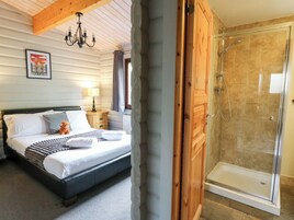 3 dormitorios, decoración individual, mobiliario individual