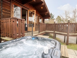 Cottage | Interior - Snowy Owl Lodge (Rhayader)