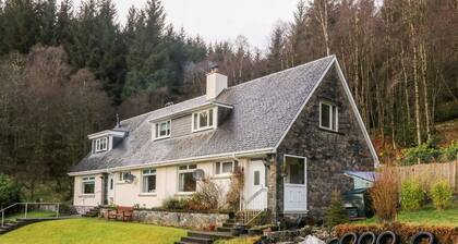 Glenfinglas Dam Cottage