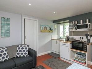 صورة غير مصنفة، 2 من 15، زرّ