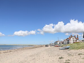 Cottage | Interior - Laneton (Rhosneigr)