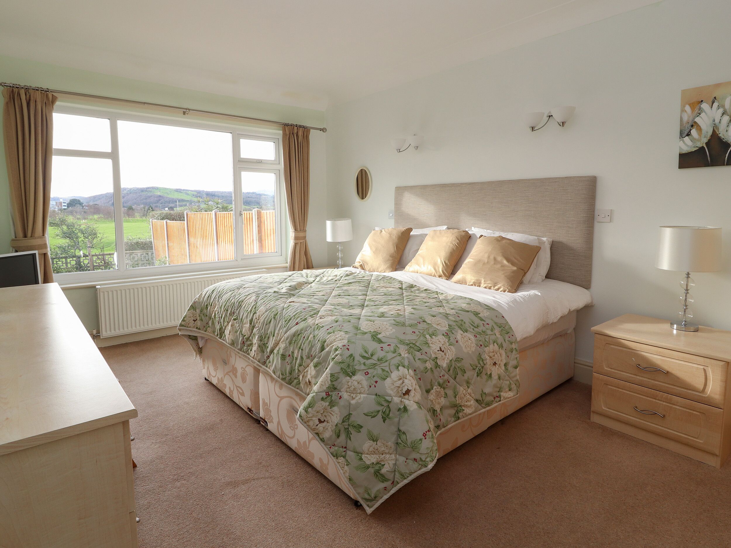 Casa de campo | 4 quartos, individualmente decorados, individualmente mobiliados