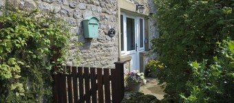 デール ヘッド コテージ