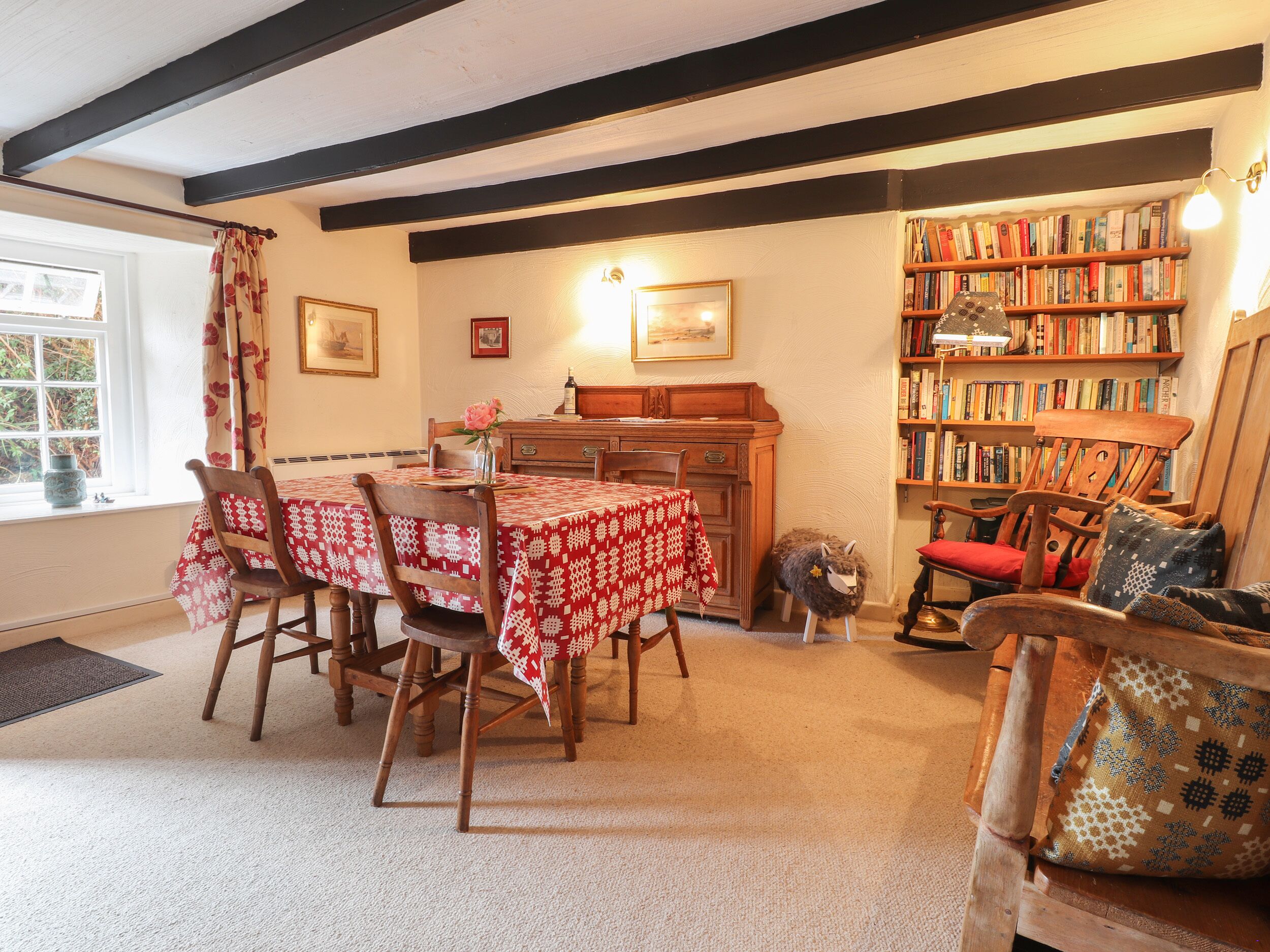 村舍 | 私人厨房 | 冰箱、洗碗机、厨具/餐具