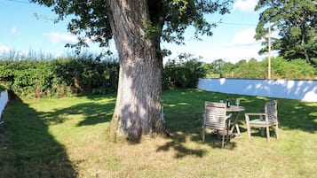 Cottage | Buiten dineren