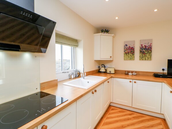 村舍 | 私人厨房 | 冰箱、洗碗机、电热水壶、烤面包机