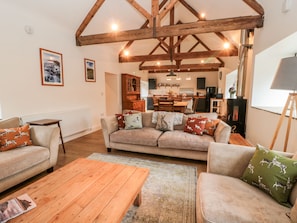 Cottage | Living room