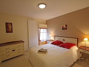 3 soverom, wi-fi (inkludert) og sengetøy