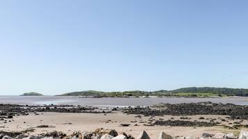 Cottage | Beach | Beach nearby