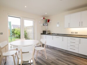 Casa de campo | Cocina privada | Frigorífico, lavavajillas y utensilios de cocina