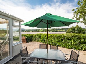 Cottage | Balcony