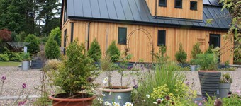 Larchwood Lodge