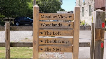 Cottage | Property grounds