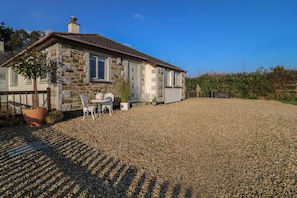 Cottage | Exterior - Valley View (St Austell)