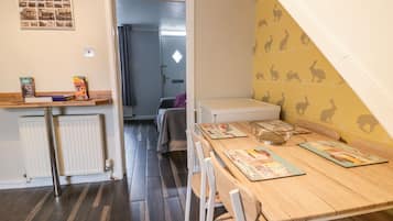 Cottage | Interior