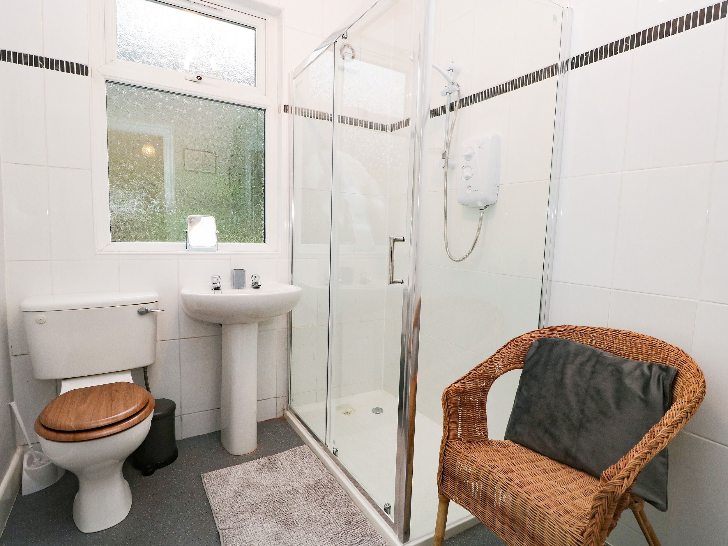 Cottage | Kamar mandi | Shower
