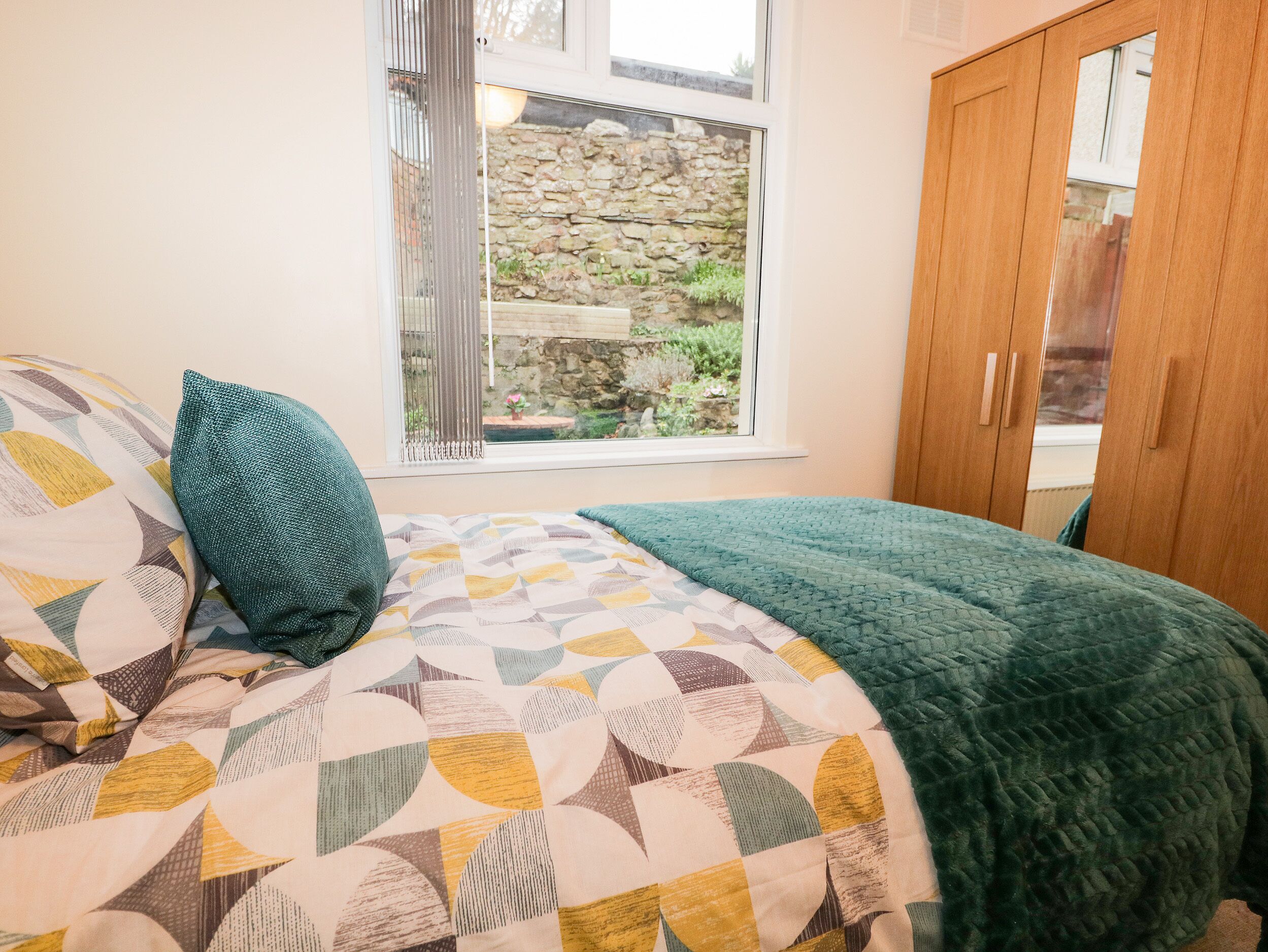 Cottage | 2 bedrooms, individually decorated, individually furnished, free WiFi