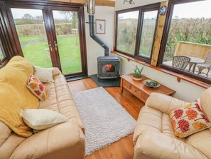2 bedrooms, individually decorated, individually furnished, free WiFi - Sarngwm (Narberth)