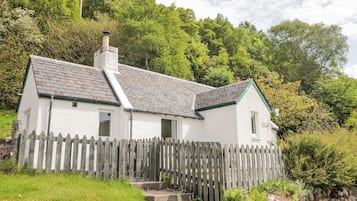Cottage | Exterior