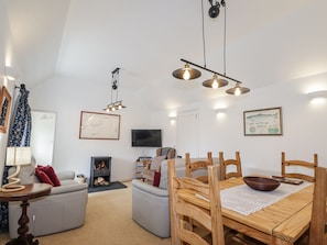Cottage | Living area