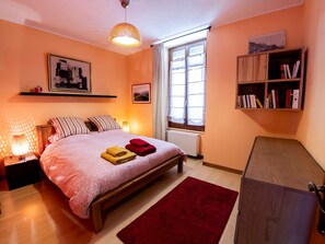 2 soverom, wi-fi (inkludert) og sengetøy