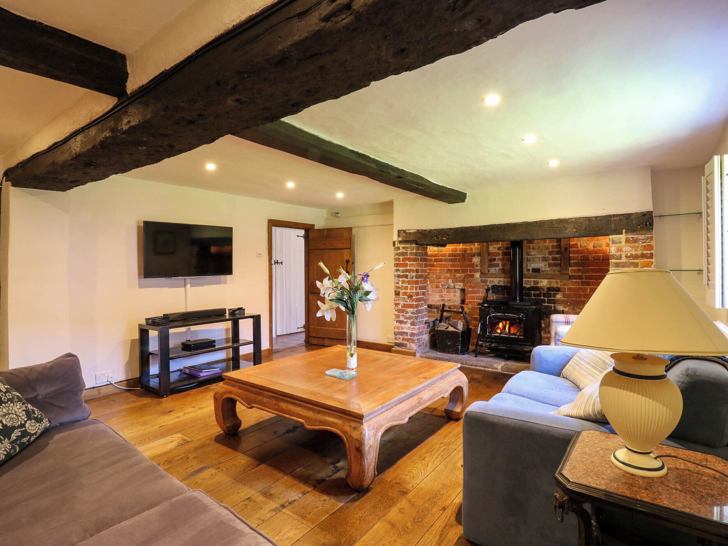 Cottage | Living area