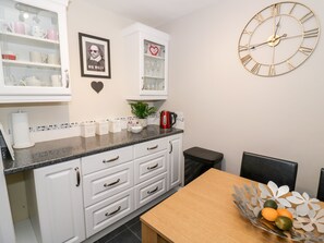 Cottage | Interior - Valentines Cottage (Stratford-upon-Avon)